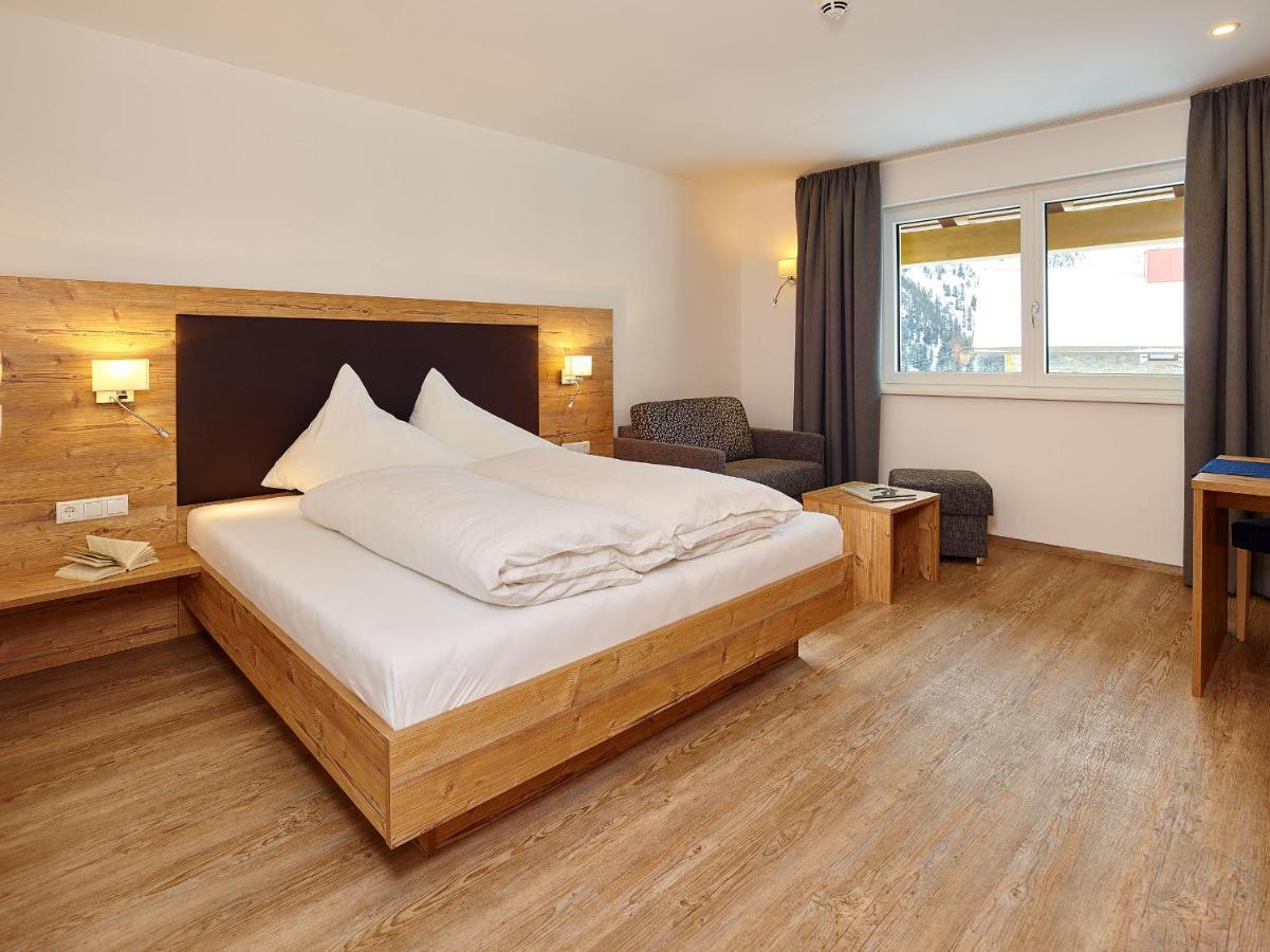 Hotel Garni Kristall Kuehtai Room photo